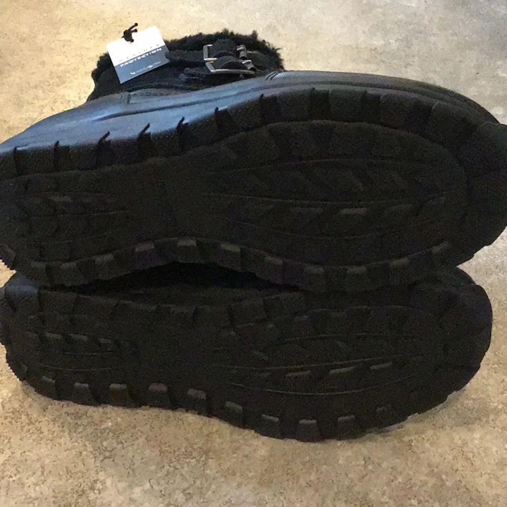 Women’s Imree Moro boots new